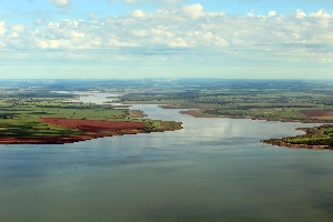 Sobrevoo à bacia do rio Grande