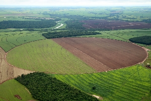 Sobrevoo à bacia do rio Grande
