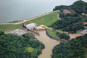 Sobrevoo à bacia do rio Grande